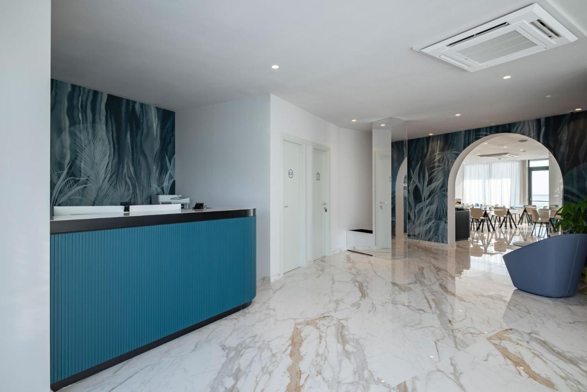 Hotel Playa Suite Fano Kültér fotó