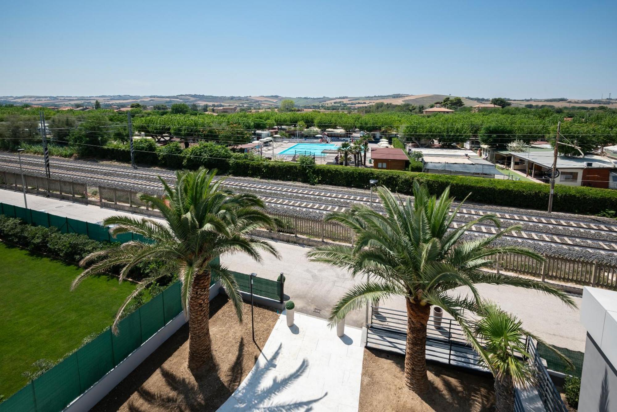 Hotel Playa Suite Fano Szoba fotó